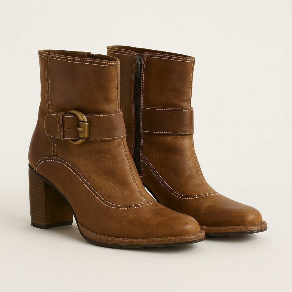 Indigo by Clarks Brown Leather Buckle Ankle Boots Women’s Size 49